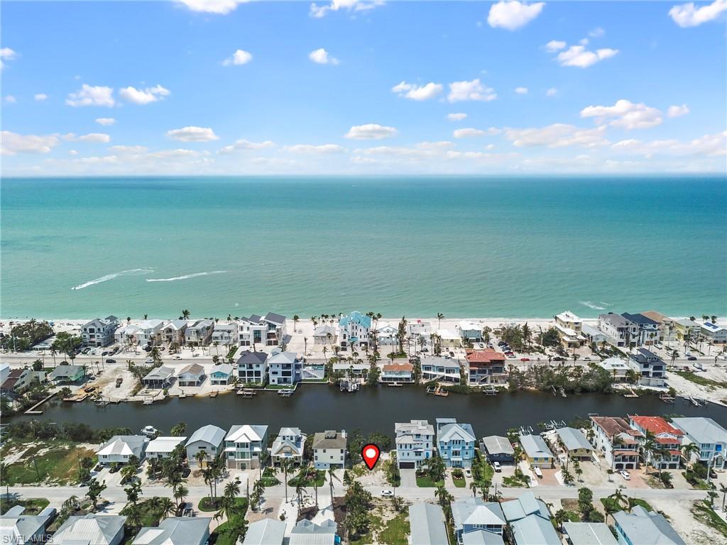 BONITA BEACH - Land