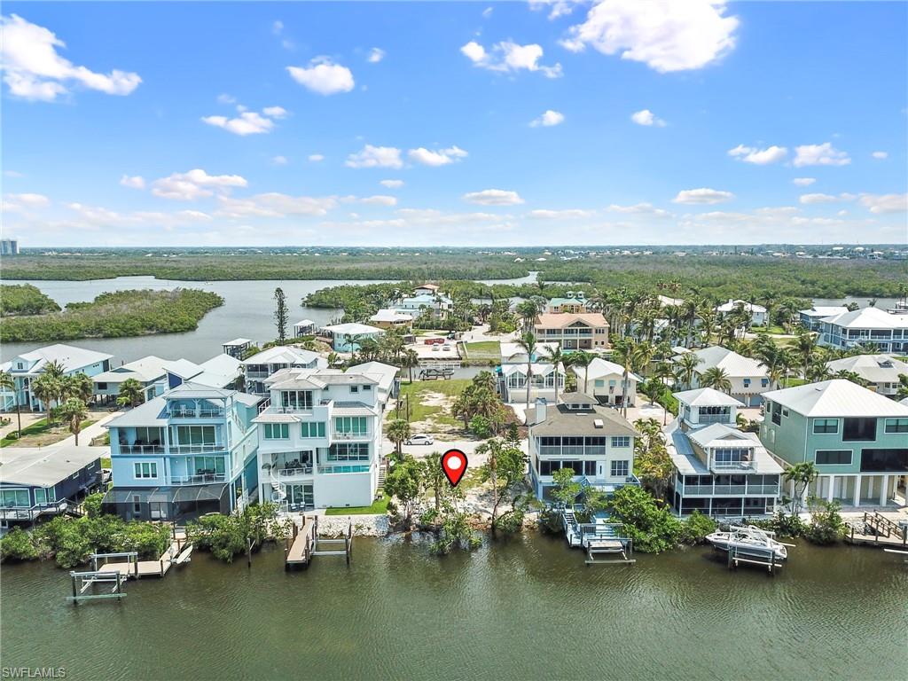 BONITA BEACH - Land