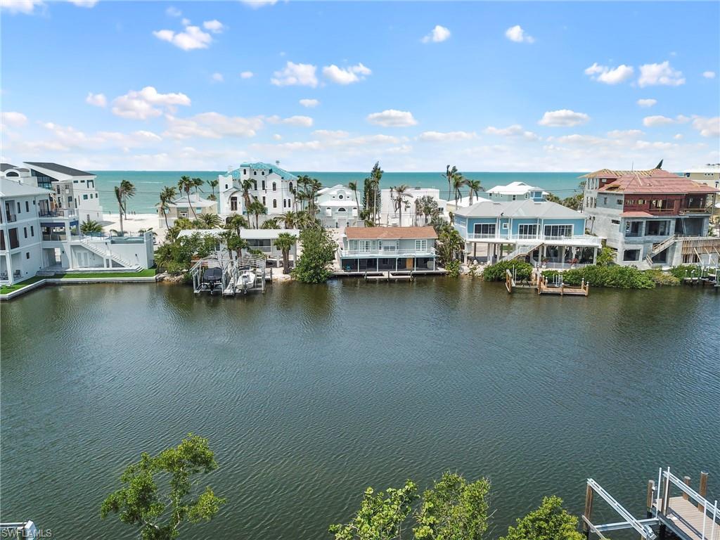 BONITA BEACH - Land