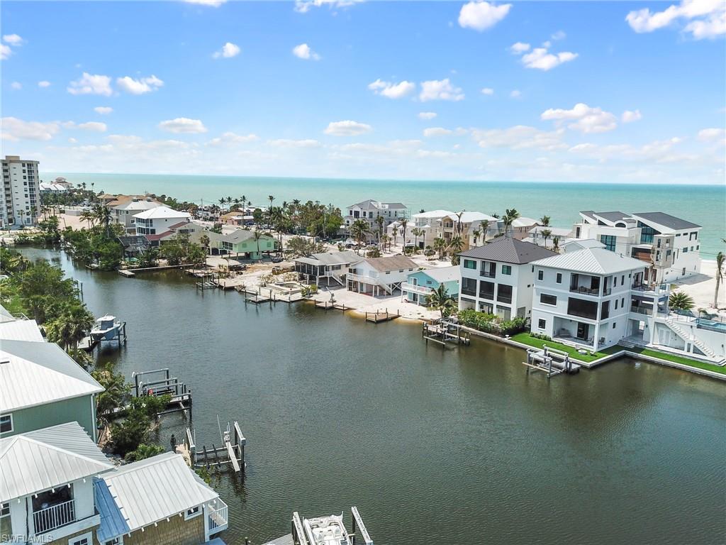 BONITA BEACH - Land