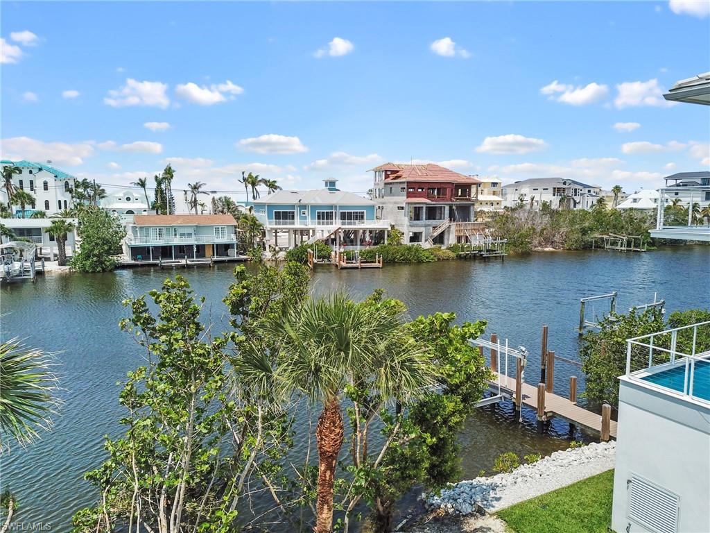 BONITA BEACH - Land