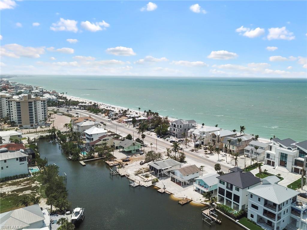 BONITA BEACH - Land