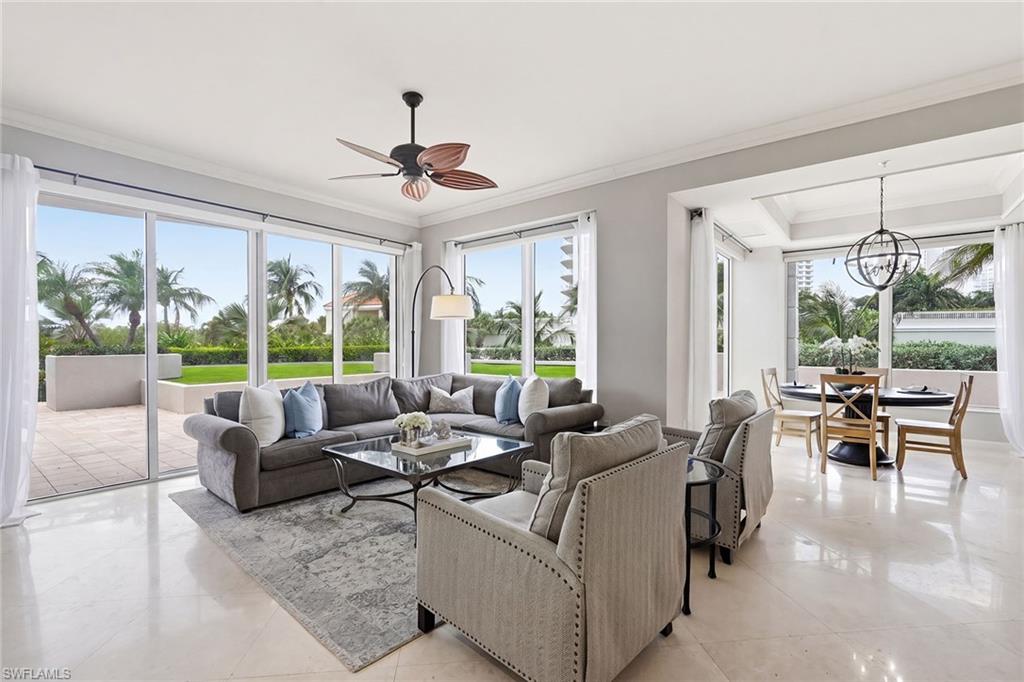 ESTANCIA - Residential