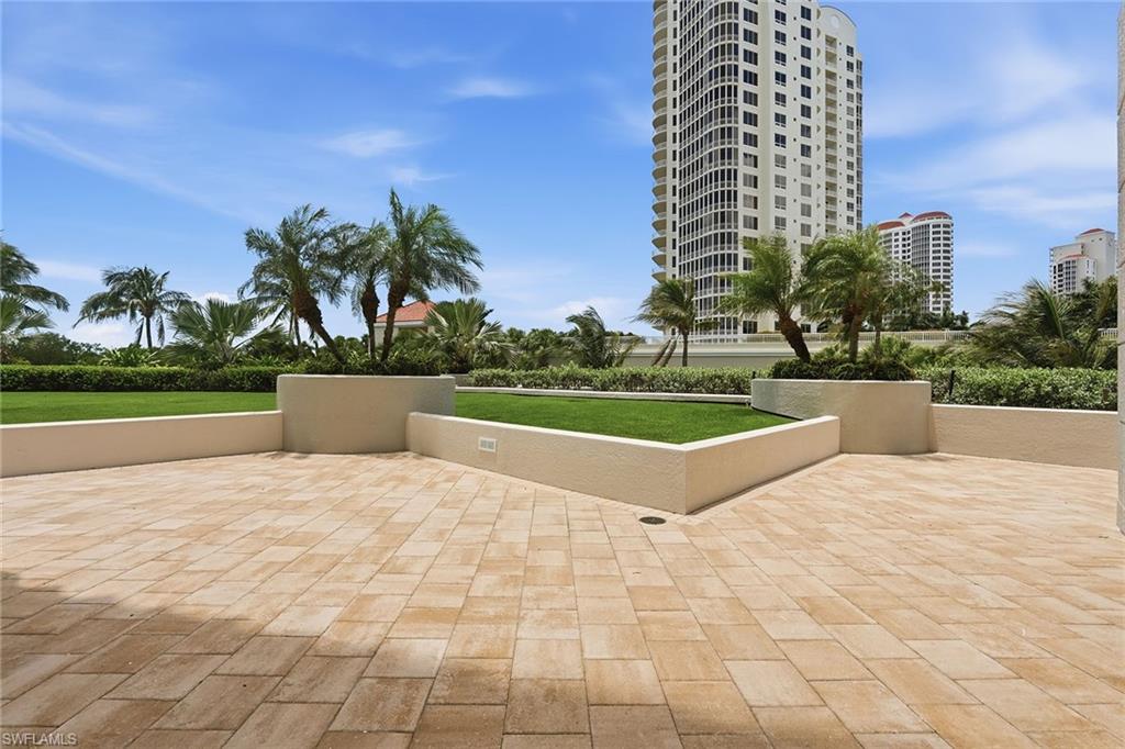 ESTANCIA - Residential