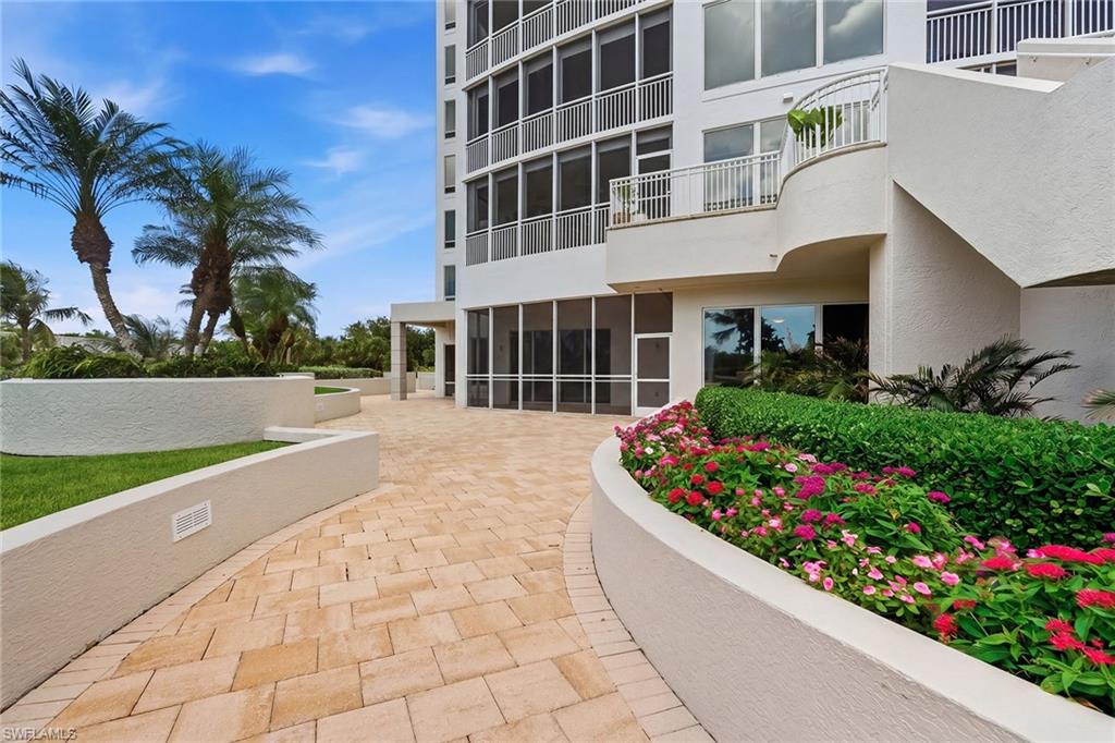 ESTANCIA - Residential