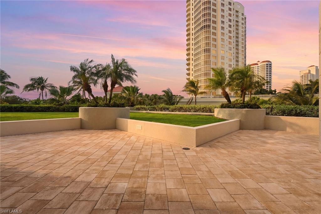 ESTANCIA - Residential