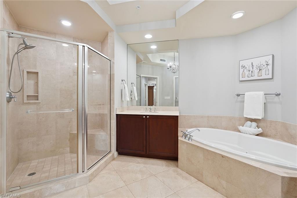 ESTANCIA - Residential