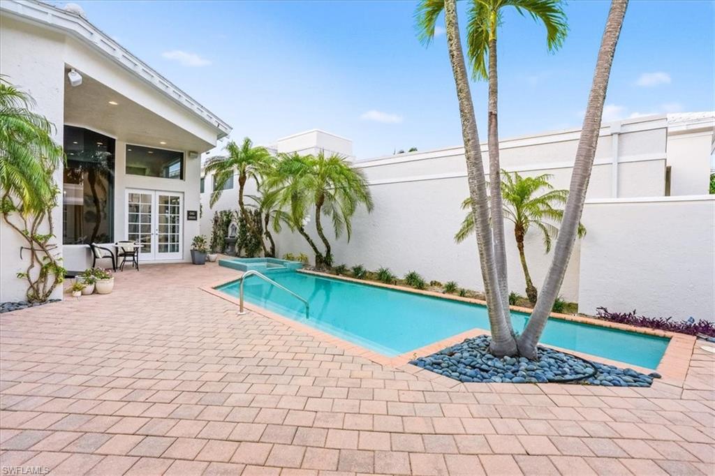 COCOBAY - Residential