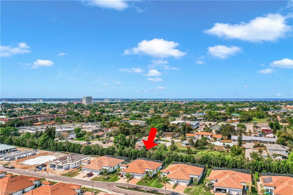 RIVERSIDE AVENUE VILLAS - Residential