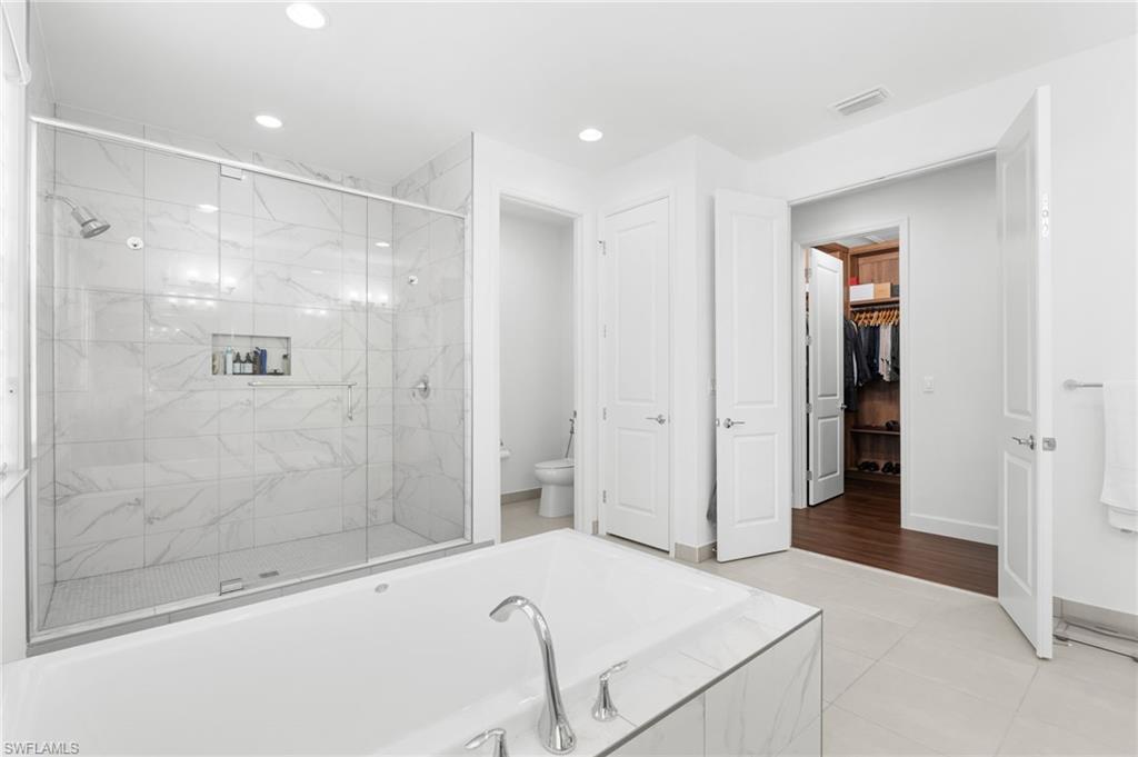 RIVERCREEK IN ESTERO - Residential