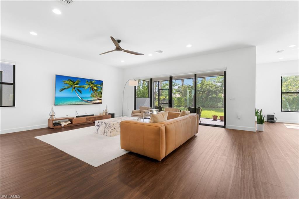 RIVERCREEK IN ESTERO - Residential
