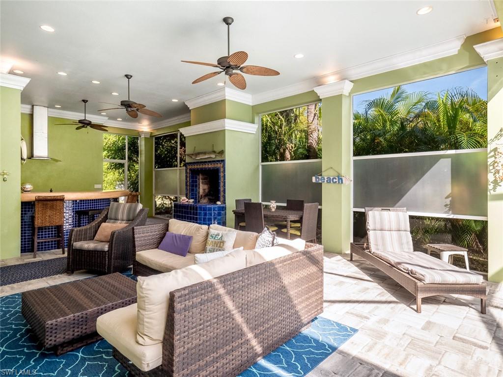 COCONUT GROVE - Residential