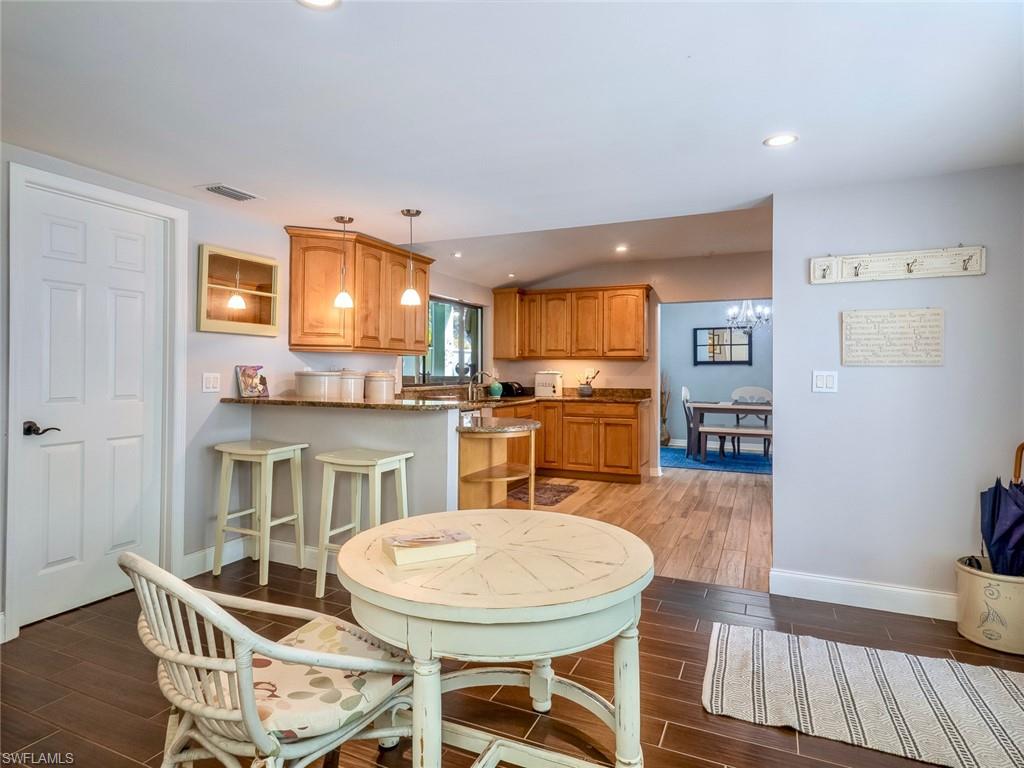 COCONUT GROVE - Residential