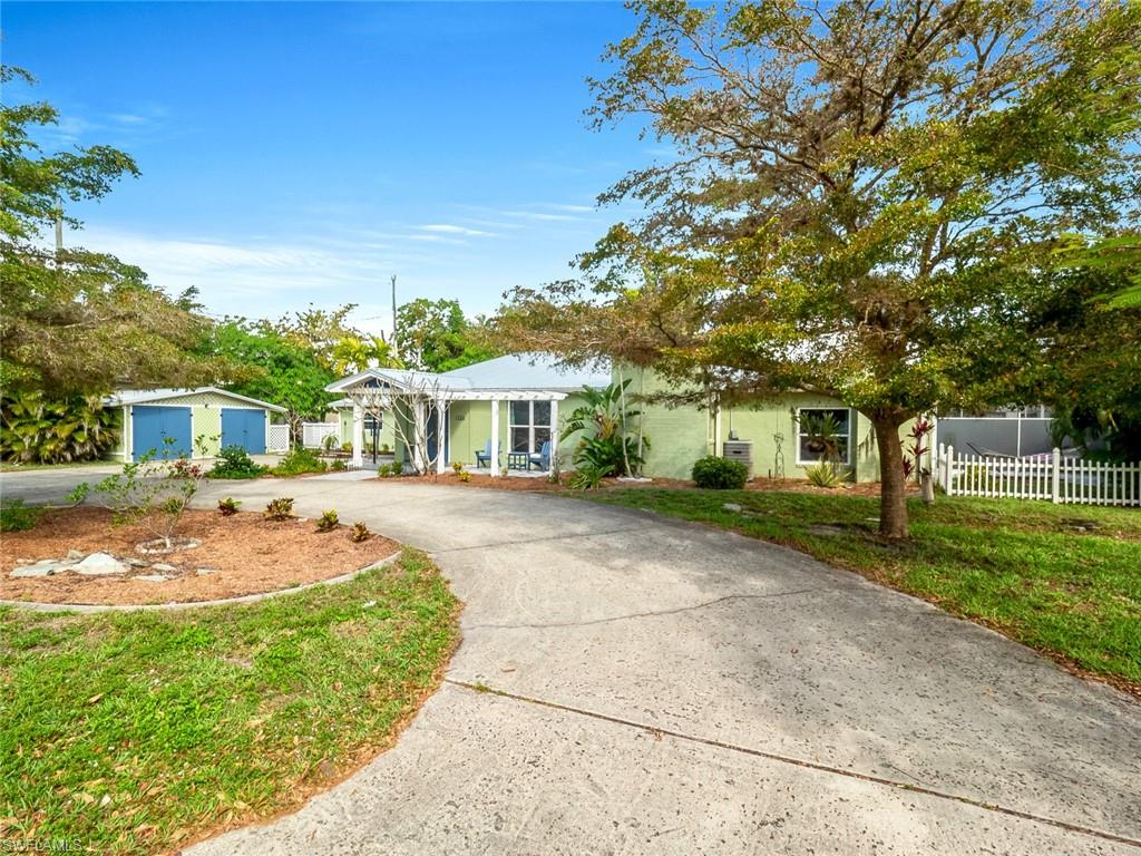 COCONUT GROVE - Residential