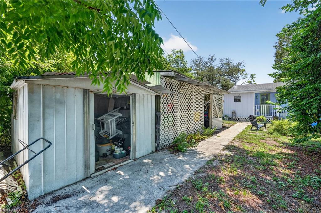 BONITA FARMS - Residential
