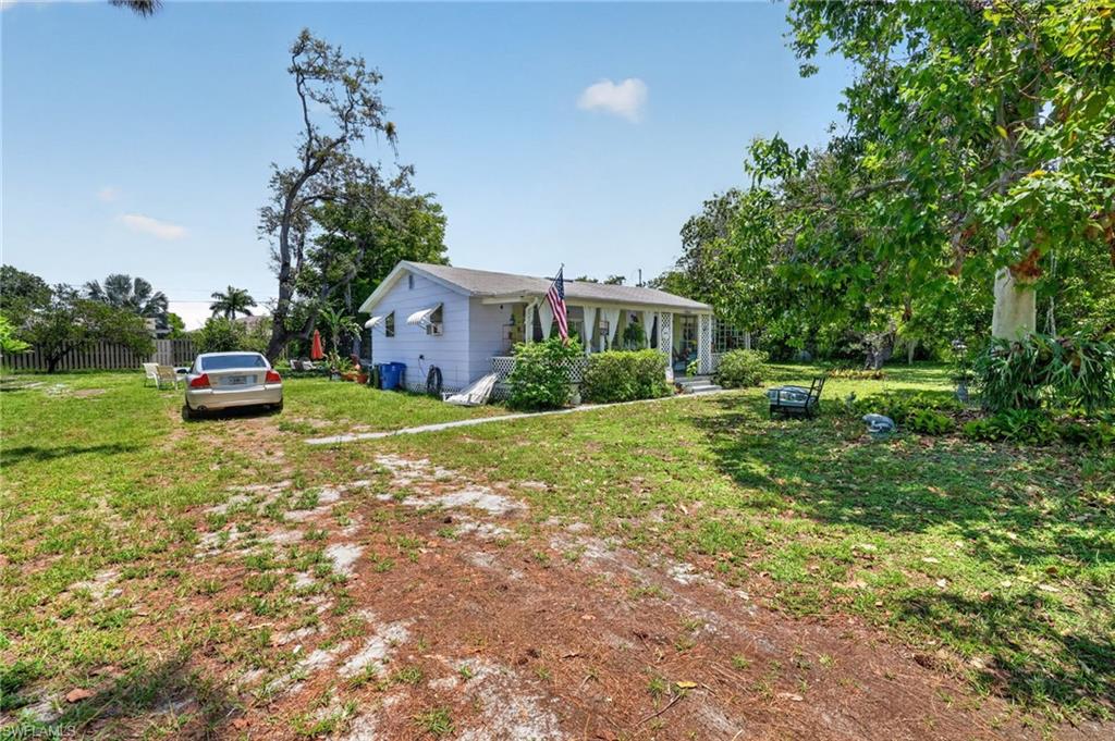 BONITA FARMS - Residential