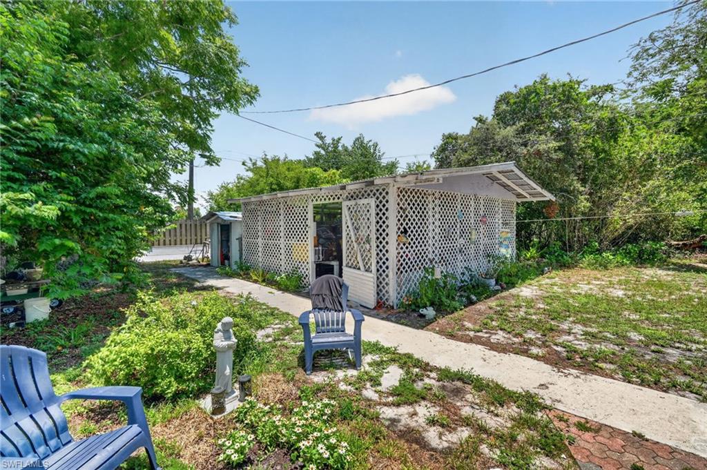 BONITA FARMS - Residential