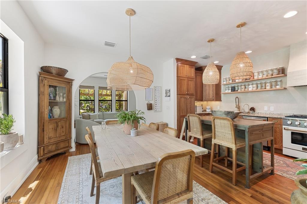 FOLEYS HIGHLAND PARK - Residential