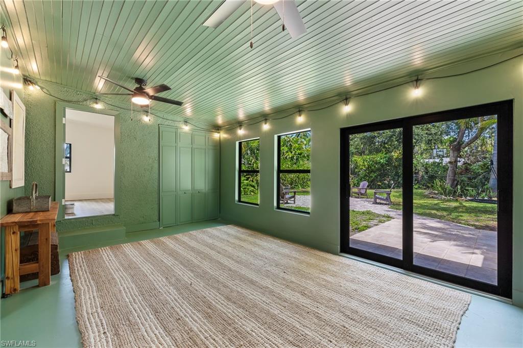 FOLEYS HIGHLAND PARK - Residential