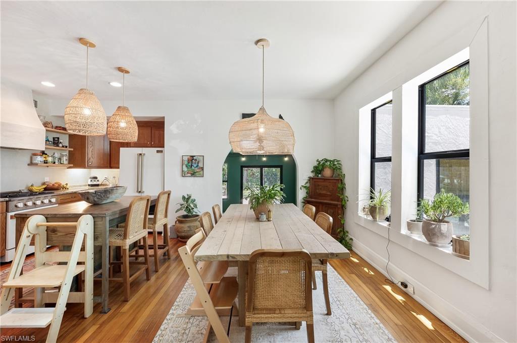 FOLEYS HIGHLAND PARK - Residential