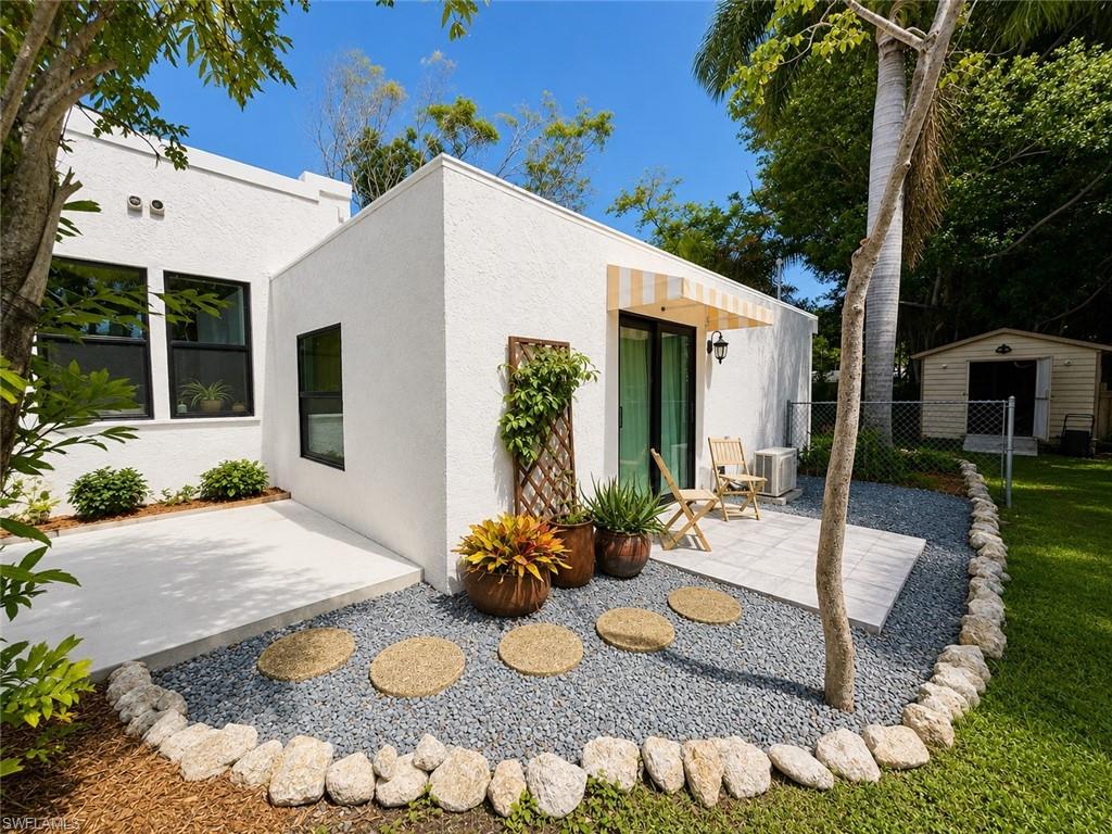 FOLEYS HIGHLAND PARK - Residential