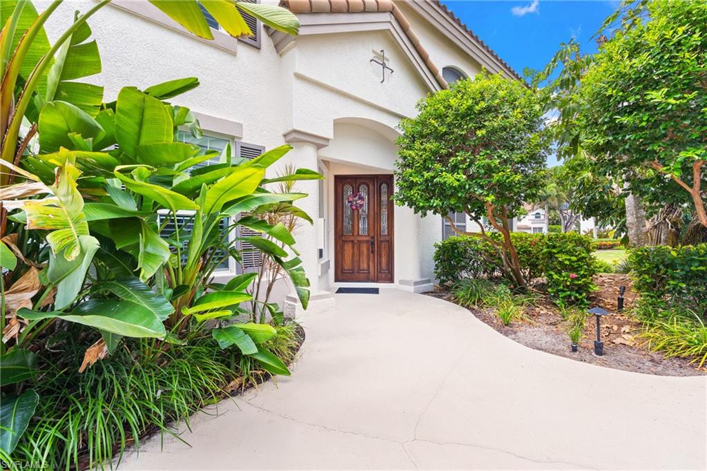 COLONADE - Residential Lease