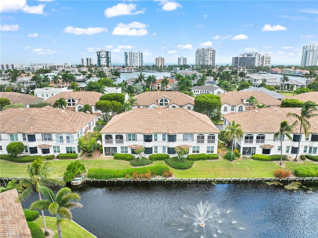 COLONADE - Residential Lease