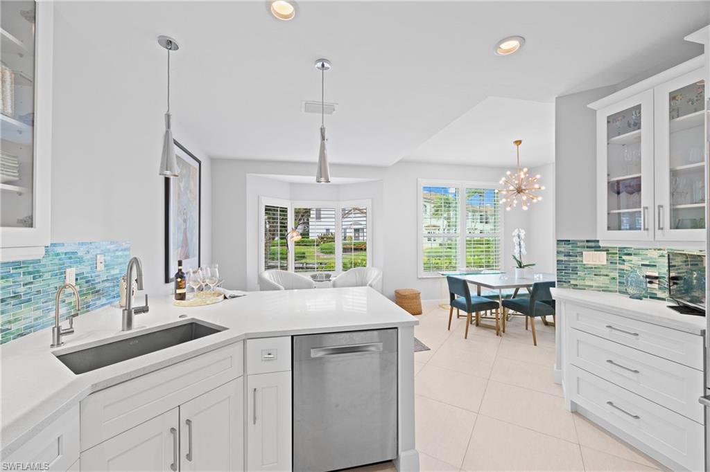 COLONADE - Residential Lease