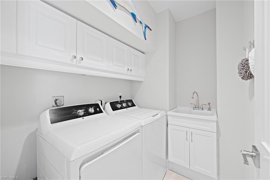 COLONADE - Residential Lease