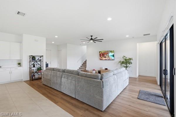 MAPLE RIDGE - Residential