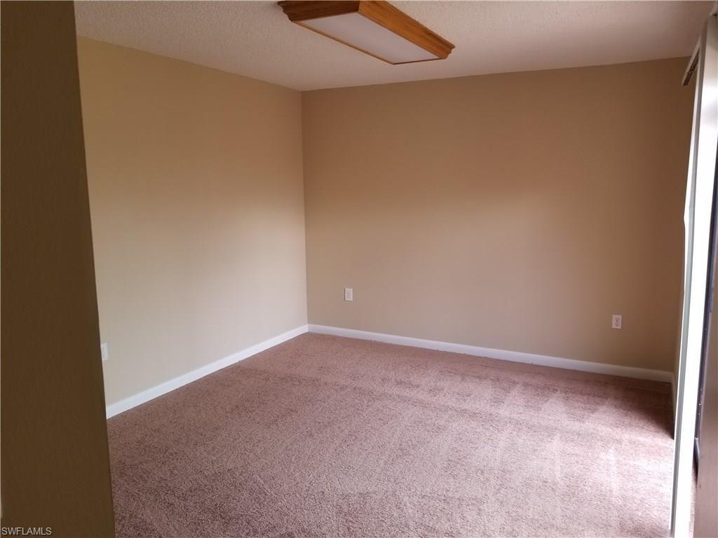 VILLAGE OF CEDARBEND - Residential