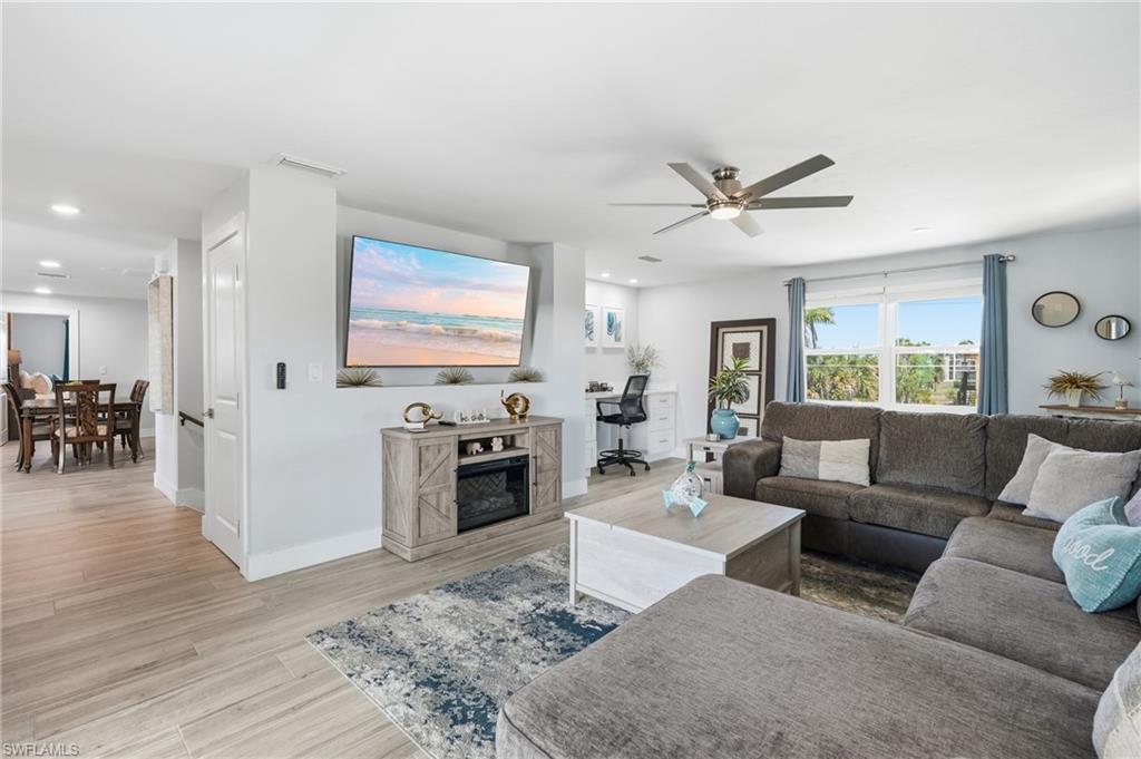 FLAMINGO BAYOU SUBD - Residential
