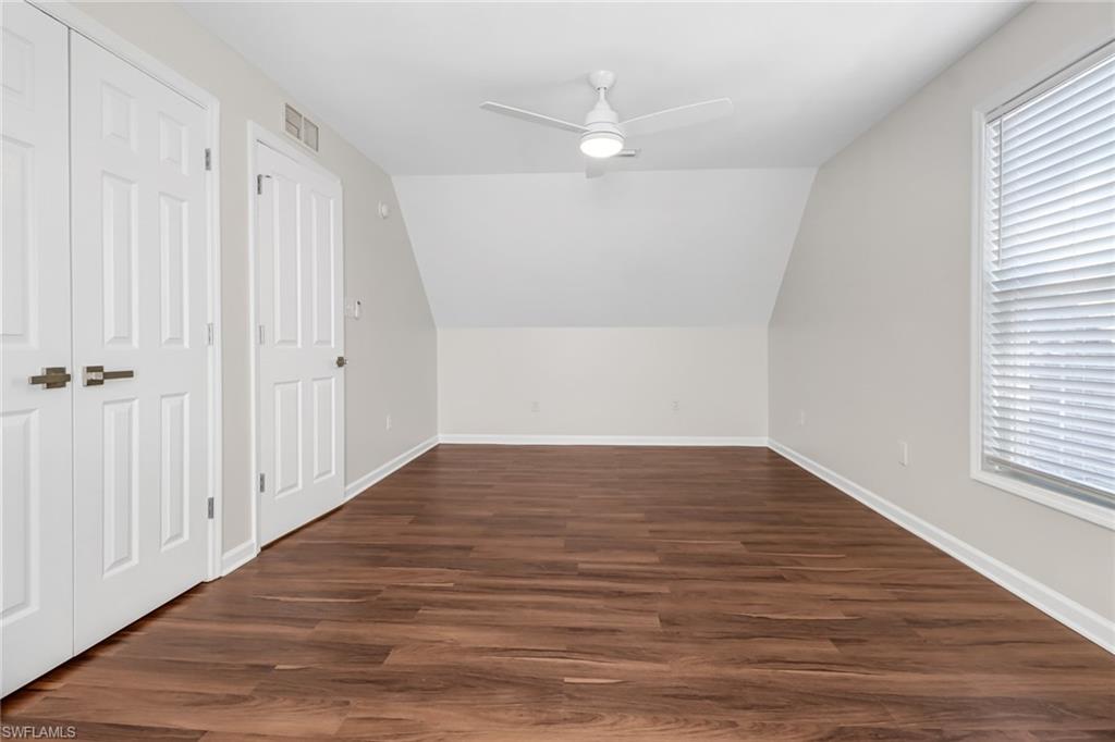 LEAWOOD LAKES - Residential
