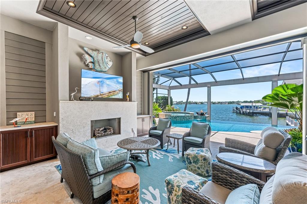 MARCO ISLAND - Residential