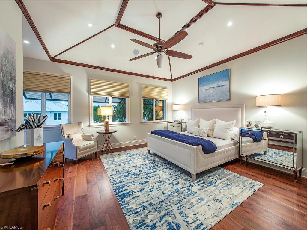 ROYAL HARBOR - Residential