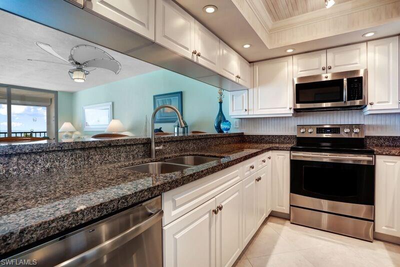 SEASCAPE CONDO - Residential
