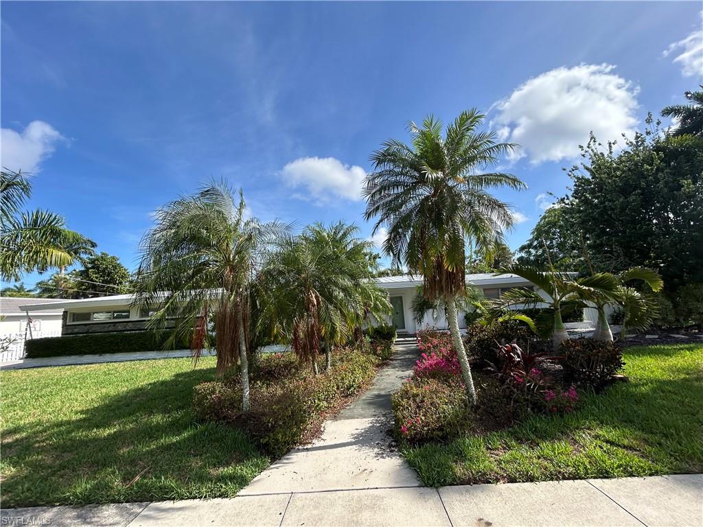 VALENCIA TERRACE - Residential Lease