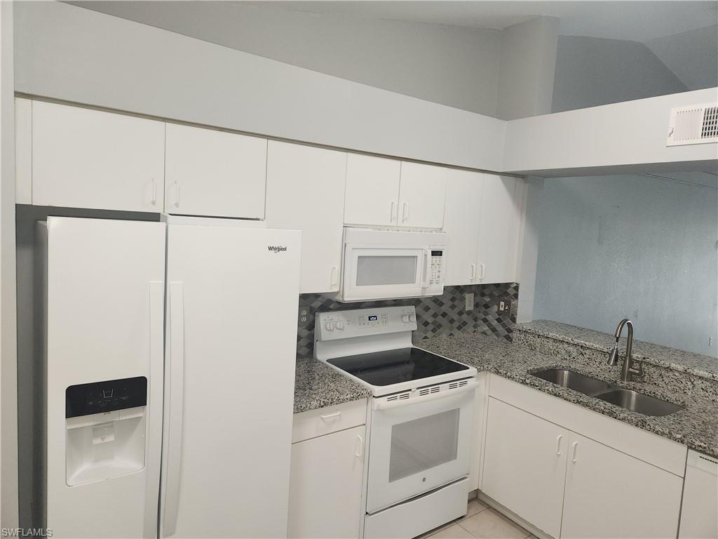 VICTORIA PARK - Residential Lease