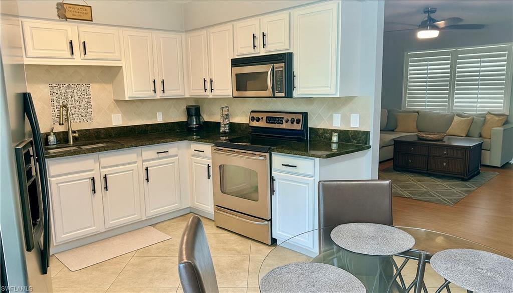 COCOHATCHEE CLUB - Residential Lease