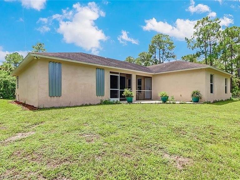 GOLDEN GATE ESTATES - Residential Lease