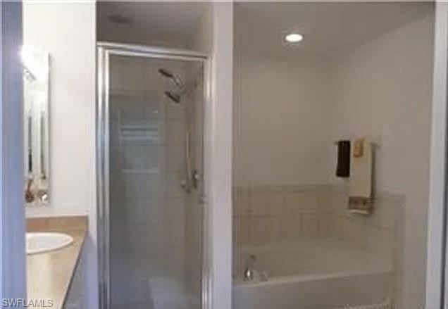 GOLDEN GATE ESTATES - Residential Lease