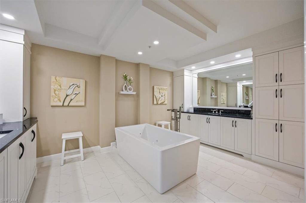 BRIGHTON AT BAY COLONY - Residential