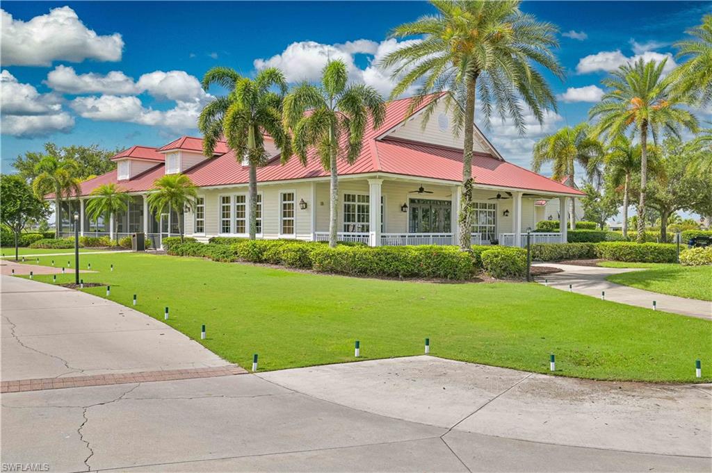 COUNTRY CLUB - Residential