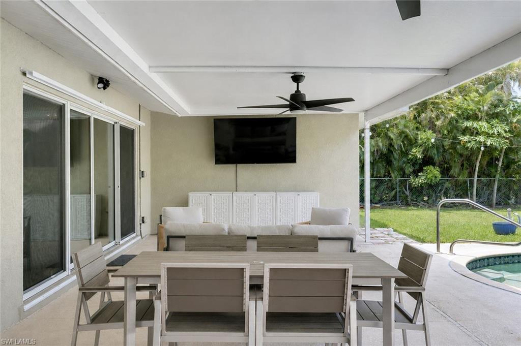 YACHT CLUB - Residential