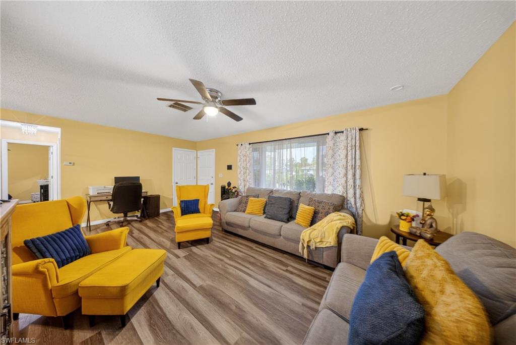 PARKWOOD - Residential