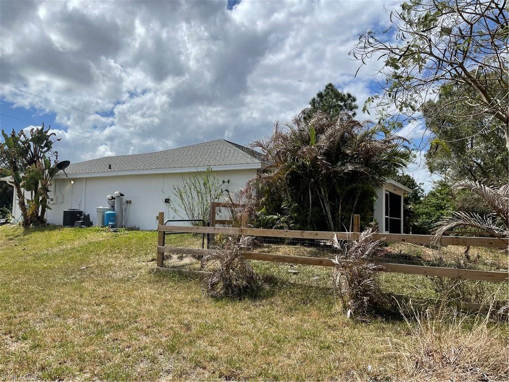 LEHIGH ACRES - Residential