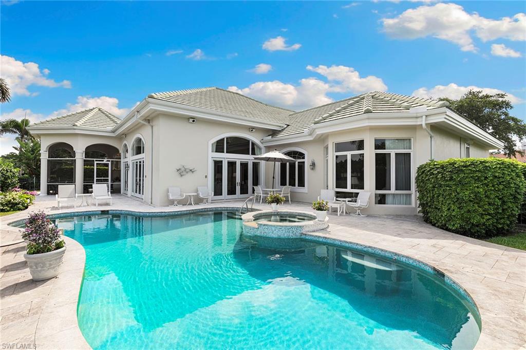BARRINGTON AT PELICAN BAY - Residential