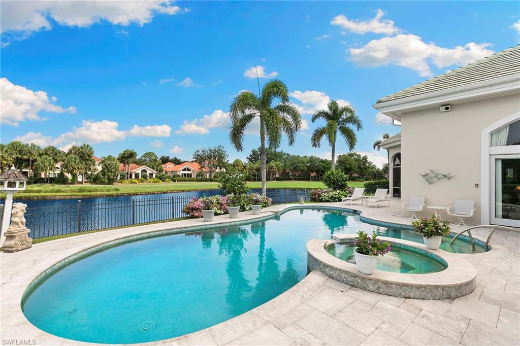 BARRINGTON AT PELICAN BAY - Residential