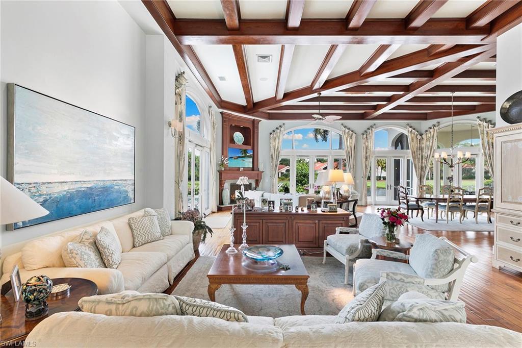 BARRINGTON AT PELICAN BAY - Residential