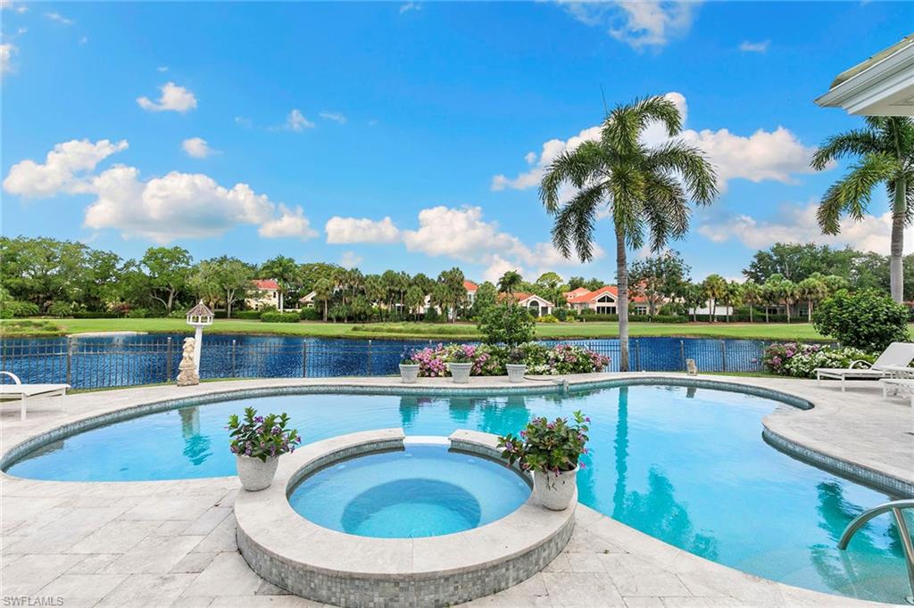 BARRINGTON AT PELICAN BAY - Residential
